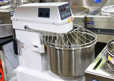 济宁烘焙设备——和面机搅拌器